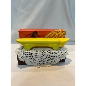 Vintage Avon skateboard decanter bubble bath for children‎